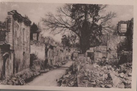 Frankreich - Verdun - Rue des Capucins, Ses Ruines - ca. 1915 Frankreich - Verdun - Rue des Capucins, Ses Ruines - ca. 1915