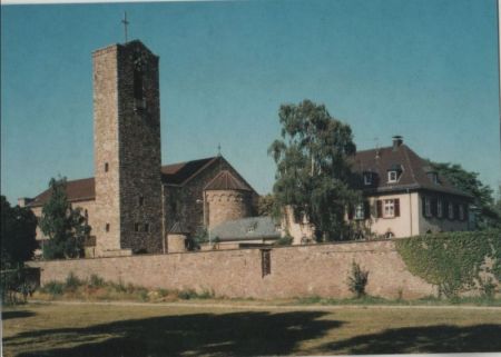 Darmstadt-Bessungen - Pfarrkirche Liebfrauen - ca. 1985 Darmstadt-Bessungen - Pfarrkirche Liebfrauen - ca. 1985