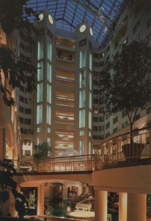 USA - Washington D.C. - Grand Hyatt - ca. 1990 USA - Washington D.C. - Grand Hyatt - ca. 1990