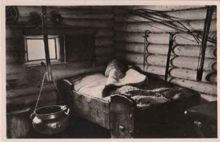 Uhldingen-Mühlhofen - Unteruhldingen - Freilichtmuseum, Bettecke - ca. 1955 Uhldingen-Mühlhofen - Unteruhldingen - Freilichtmuseum, Bettecke - ca. 1955
